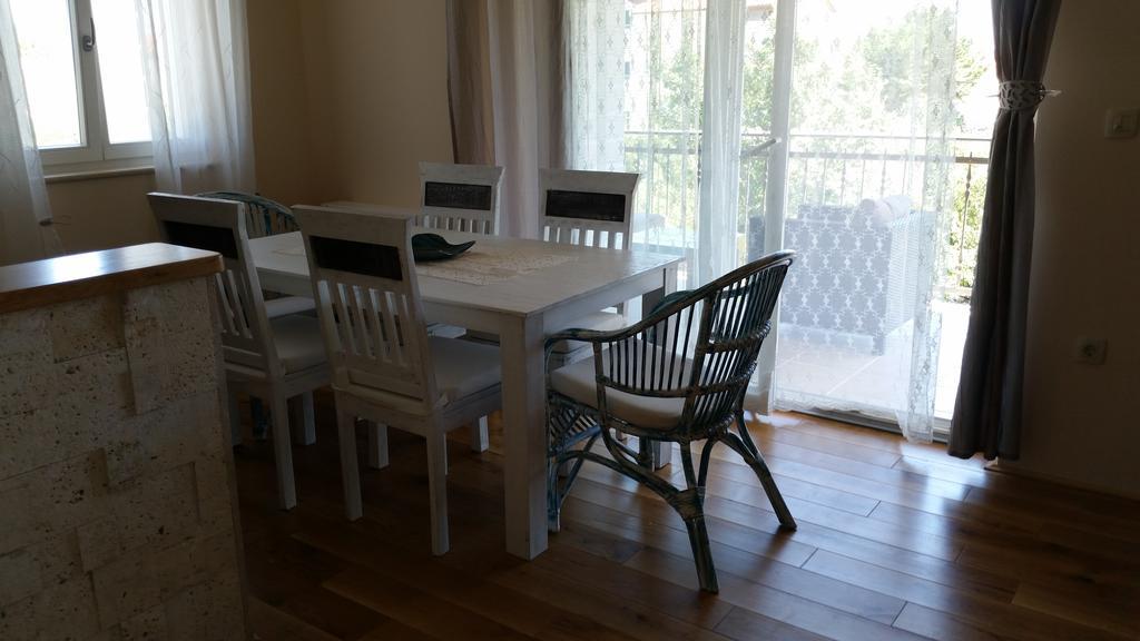 Apartments Rustic Biograd Na Moru Chambre photo